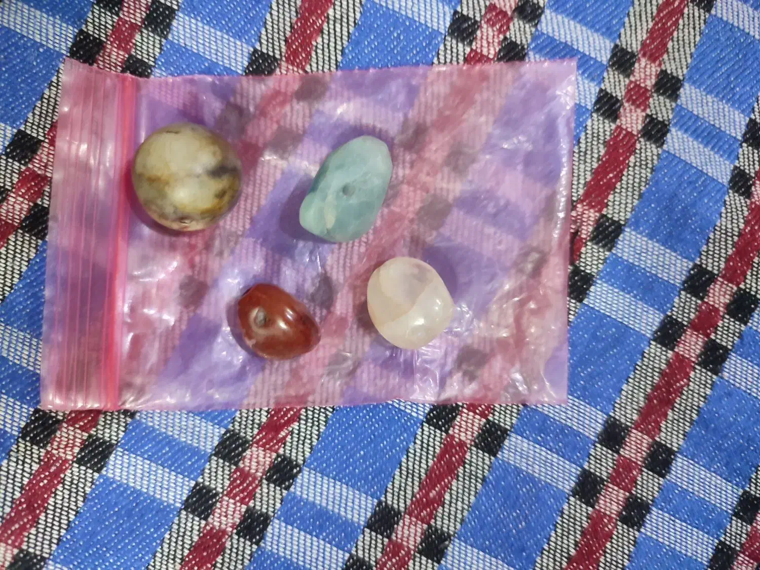 سنگ انگشتر|بدلیجات|قم, شهرک طالقانی|دیوار