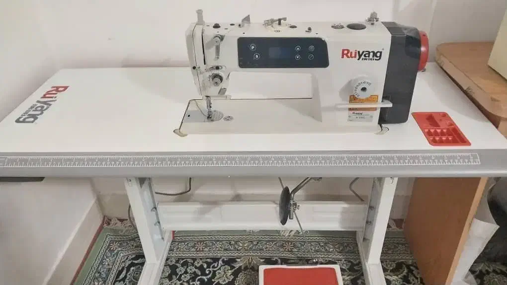 چرخ راسته دوز صنعتی|چرخ خیاطی و ریسندگی|لار, |دیوار