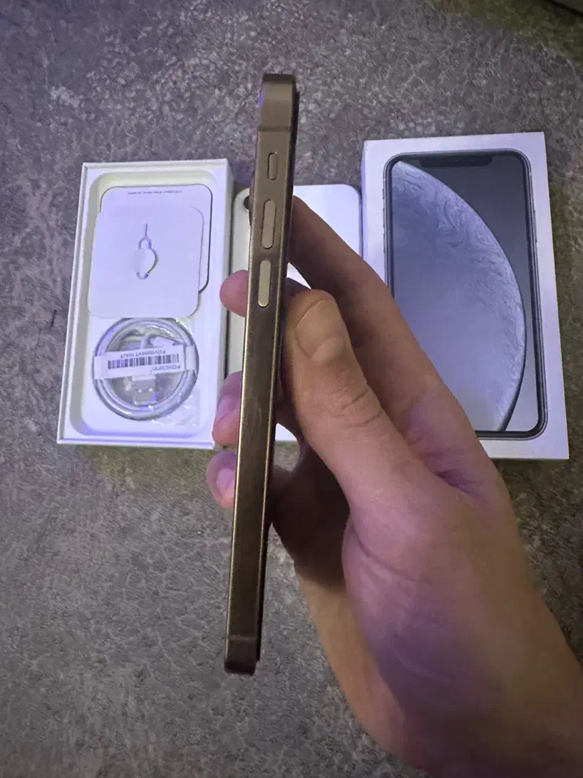 آیفون ۱۶پرو رنگ صحراییxr)desert titanium فیس۱۶پرو)|موبایل|ارومیه, |دیوار