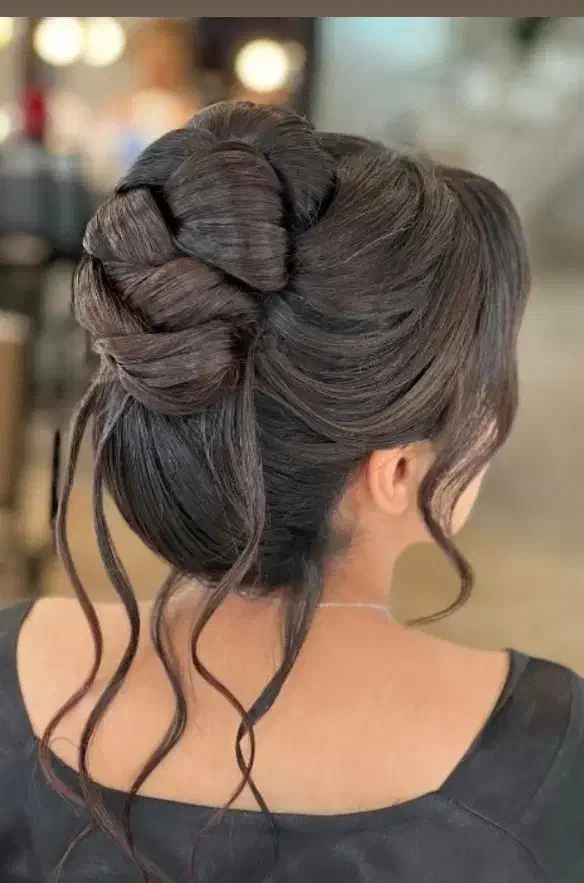 تخفیف ویژه شنیون حرفه ای از350میکاپ از450مژه|خدمات آرایشگری و زیبایی|قدس, شهرقدس|دیوار