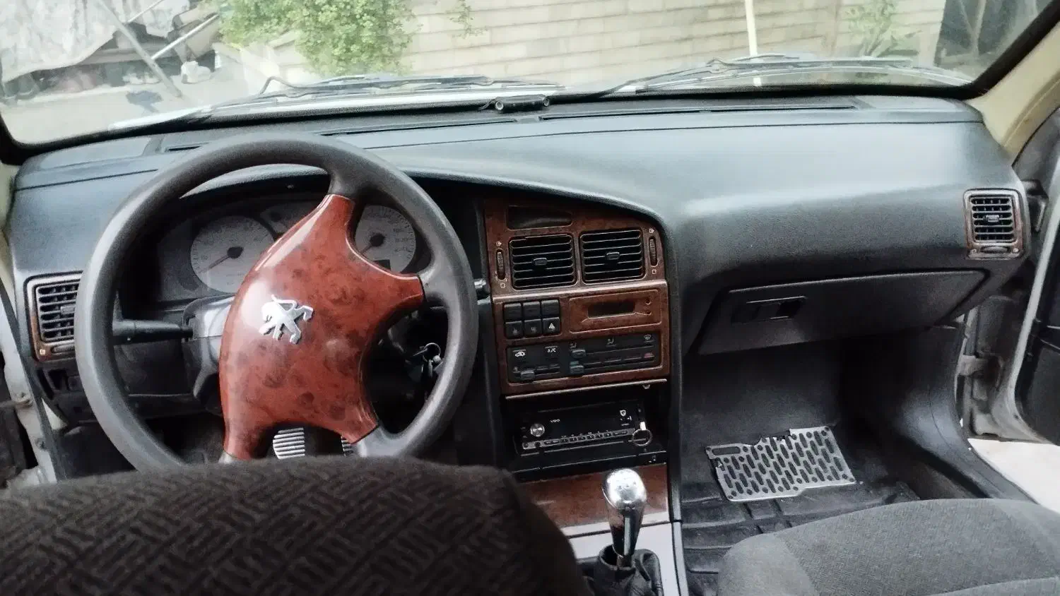 پژو پرشیا مدل ۸۳|خودرو سواری و وانت|رشت, دیانتی|دیوار