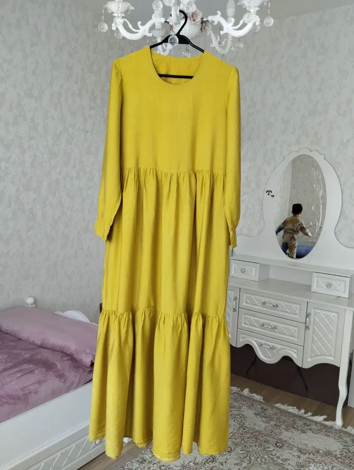 پیراهن ساحلی|لباس|هشتگرد, فاز ۱ مهستان|دیوار