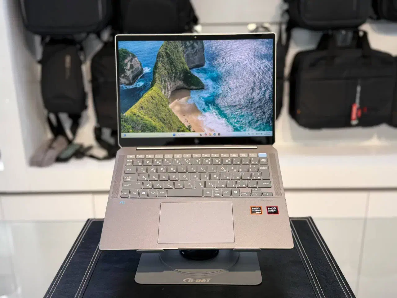 hp OmniBook 14 Ultra با هوش مصنوعی|رایانه همراه|کرمان, |دیوار
