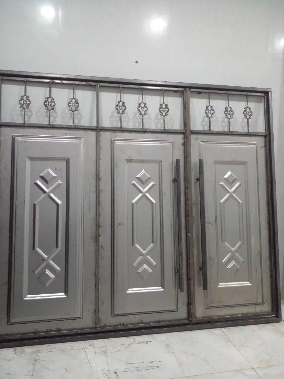 درب حیاط|مصالح و تجهیزات ساختمان|علی‌آباد کتول, |دیوار