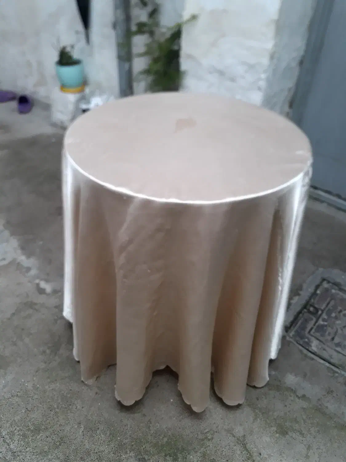 میزخاطره|میز و صندلی غذاخوری|رشت, دباغیان|دیوار