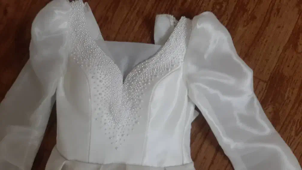 لباس عروس|لباس|اندیشه, اندیشه فاز ۱|دیوار