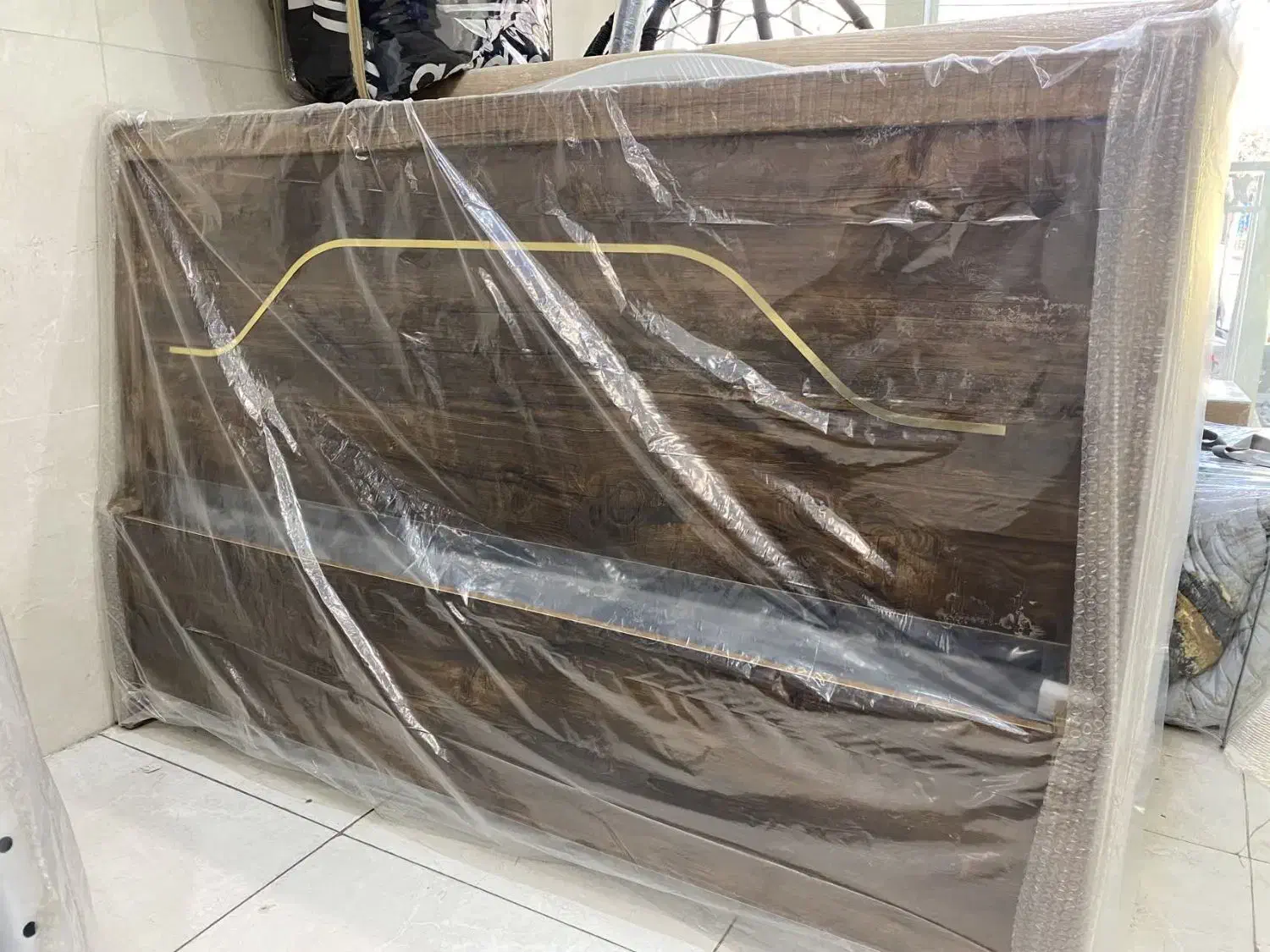 تخت مدل ملامین کد180|تخت و سرویس خواب|قم, نیروگاه|دیوار