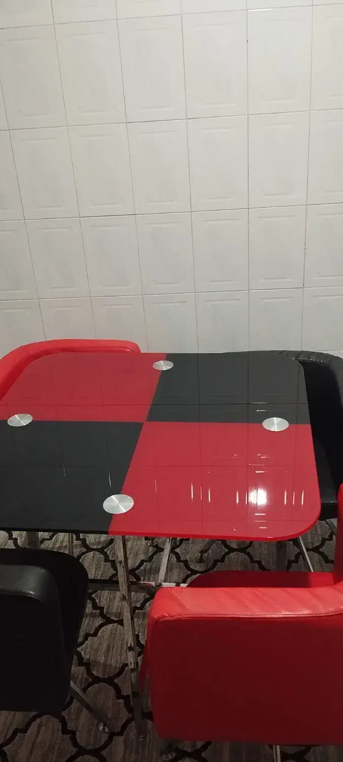 میز نهار خوری|میز و صندلی غذاخوری|خرم‌آباد, |دیوار