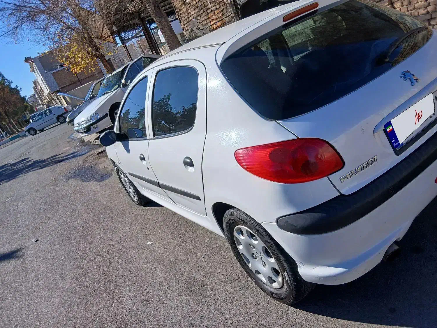 پژو۲۰۶|خودرو سواری و وانت|قزوین, |دیوار