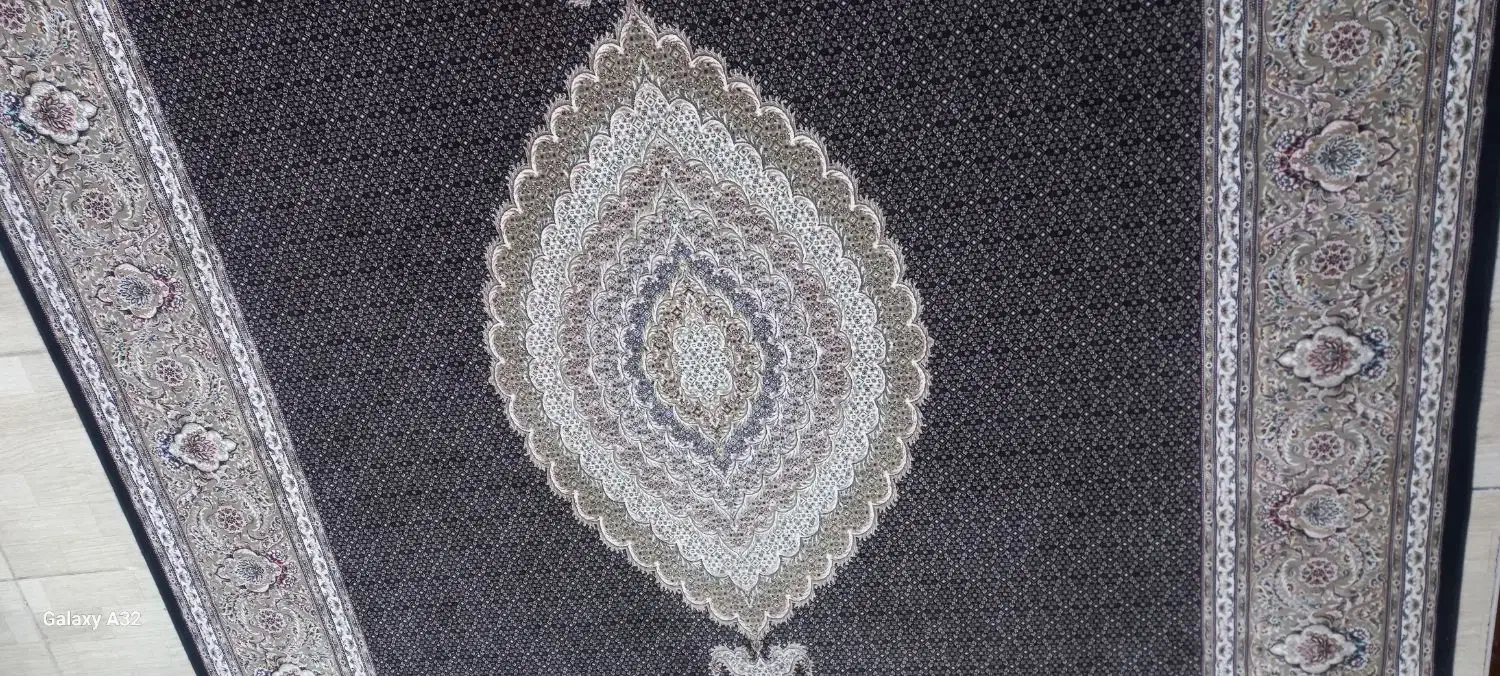 فرش نو ۱۲۰۰ شانه|فرش|اردبیل, |دیوار