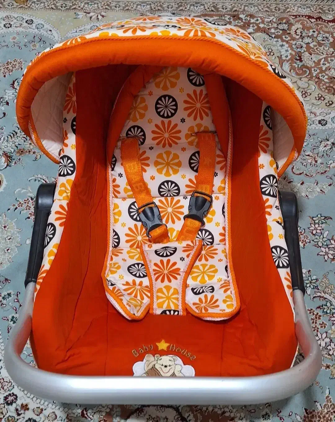 کریر و سیسمونی نوزاد|اسباب و اثاث بچه|رودهن, |دیوار