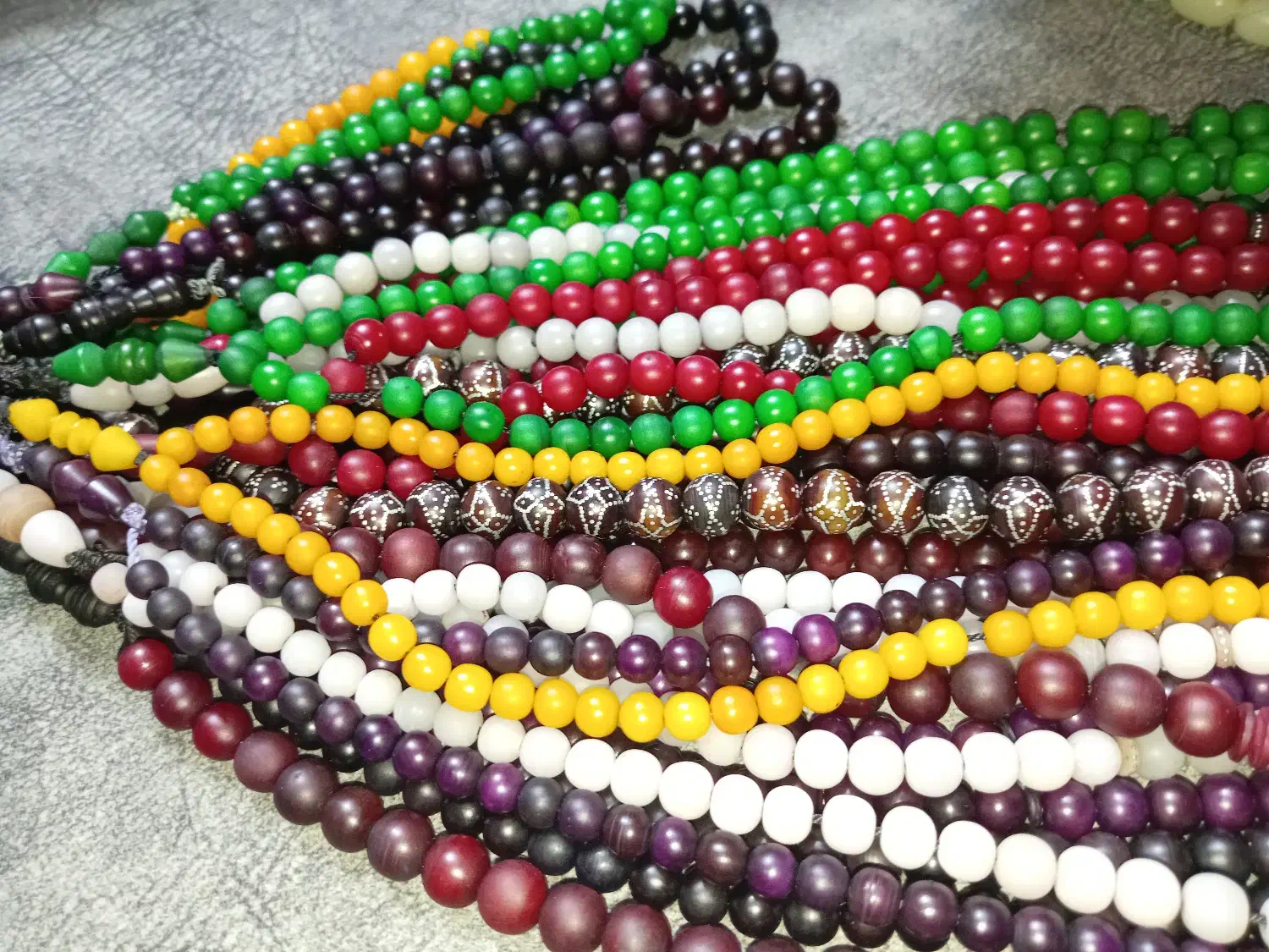 تسبیح هسته خورما فروشی|زیورآلات و اکسسوری|آزادشهر, |دیوار