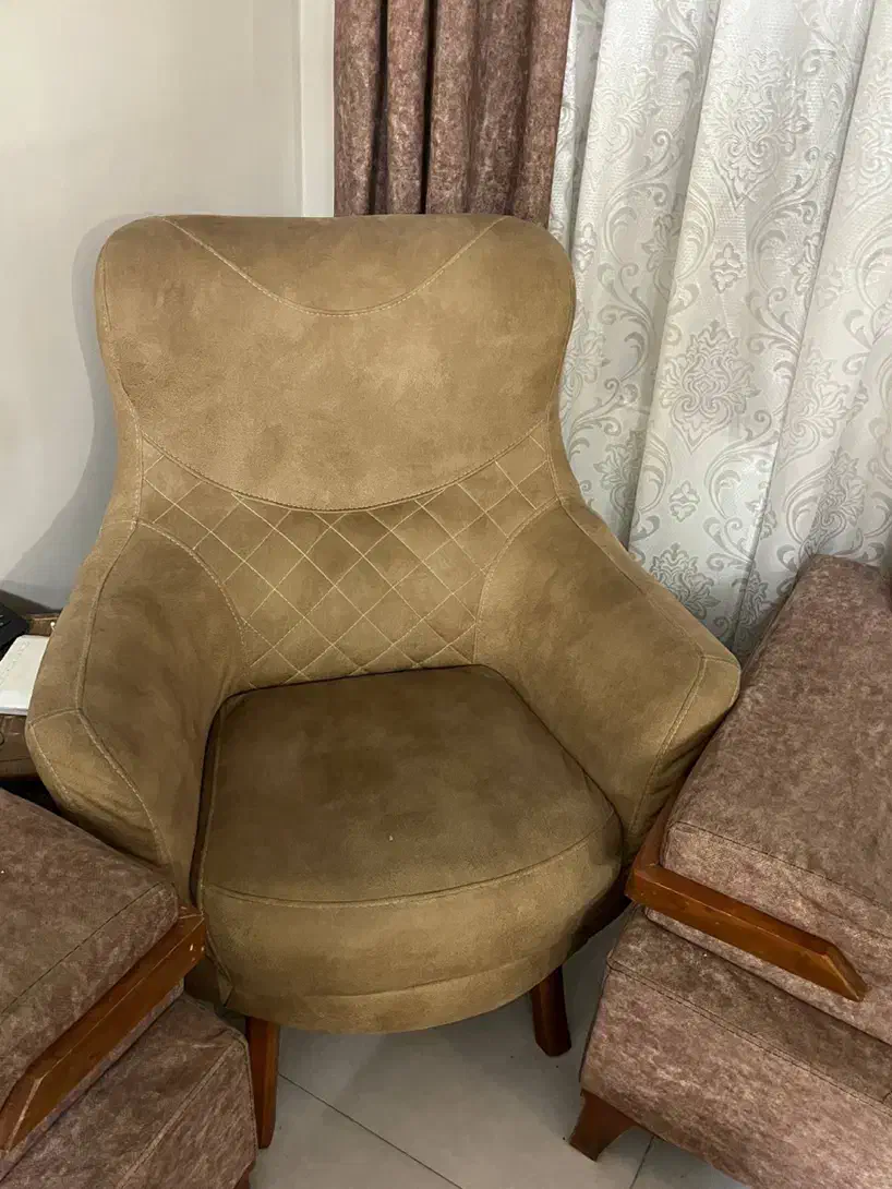 مبل راحتی ۸ نفره|مبلمان خانگی و میز عسلی|اسلام‌شهر, شهرک مهدیه|دیوار