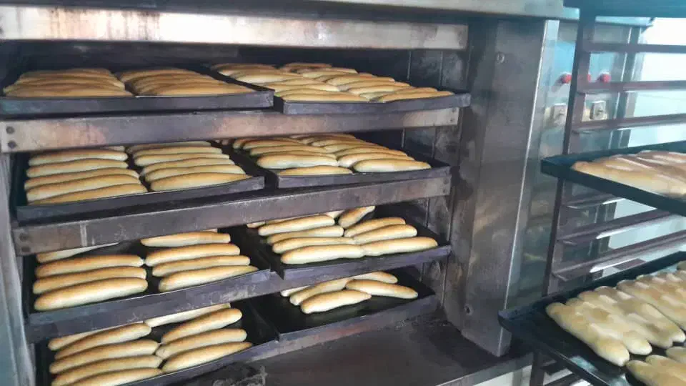 کارگر وردست  نان فانتزی|استخدام خدمات فروشگاه و رستوران|اندیمشک, |دیوار