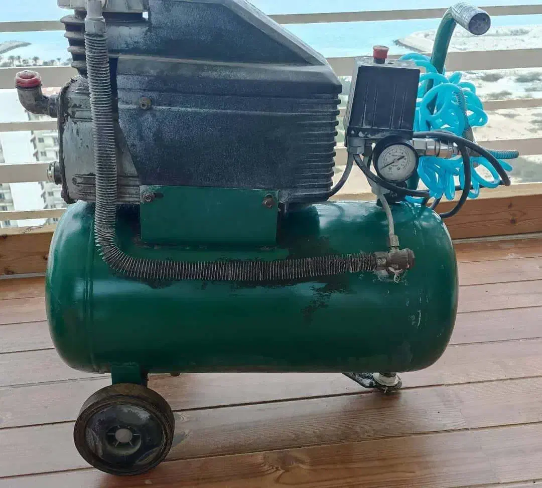 پمپ باد کاملا سالم|ابزارآلات|کیش, |دیوار