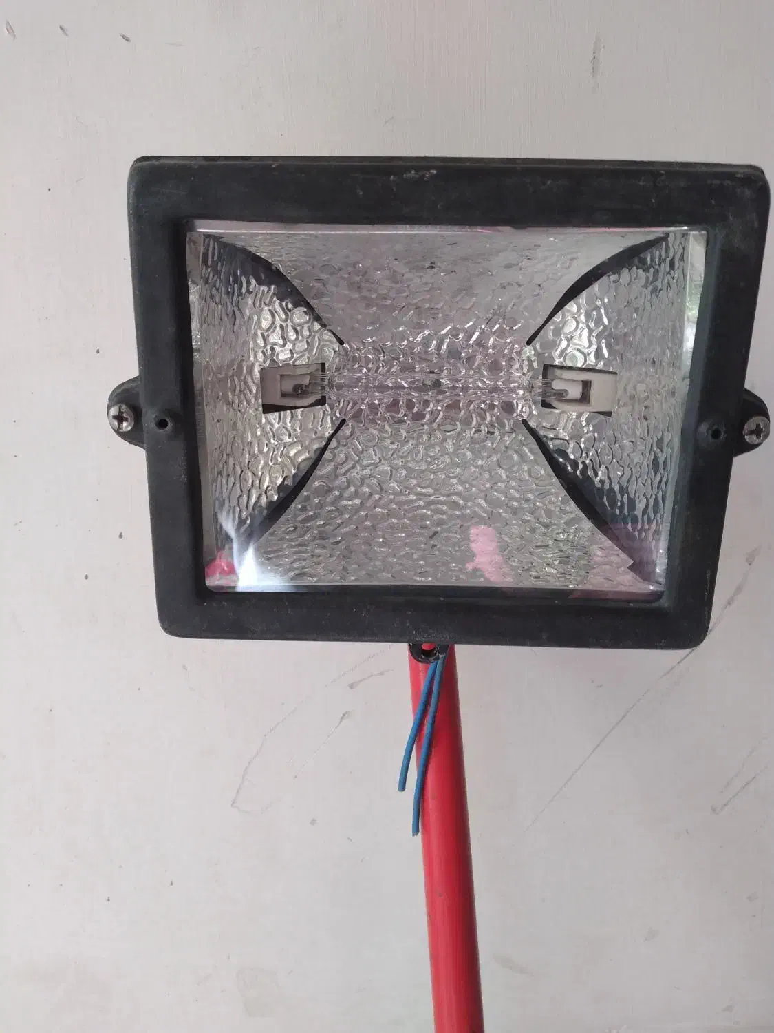 فروش پرژکتور (درحدنو)|تلویزیون و پروژکتور|شهرکرد, |دیوار