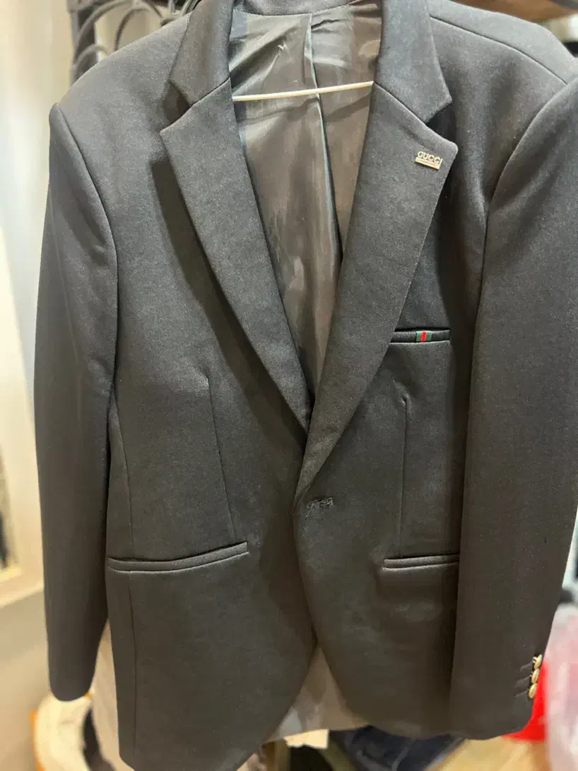 کت تک|لباس|رشت, لاکانی|دیوار