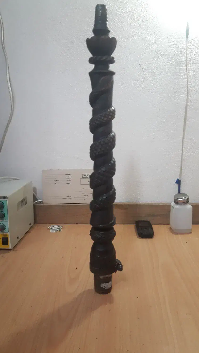 قلیان سرخ دار قدیمی|کلکسیون اشیاء عتیقه|گرگان, |دیوار