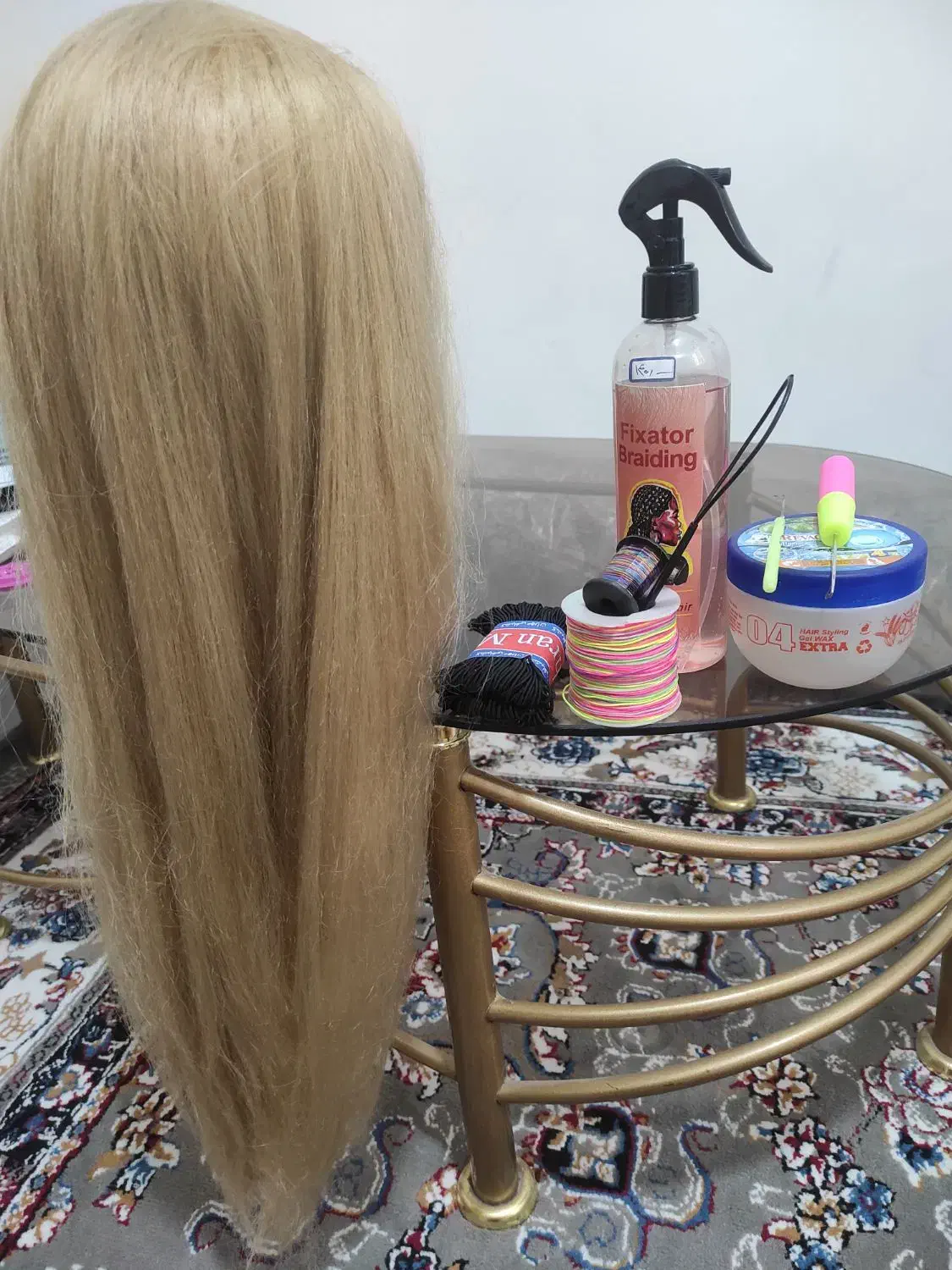 کله مانکن وسایل بافت مو|آرایشگاه و سالن‌های زیبایی|صدرا-فارس, فاز ۱|دیوار