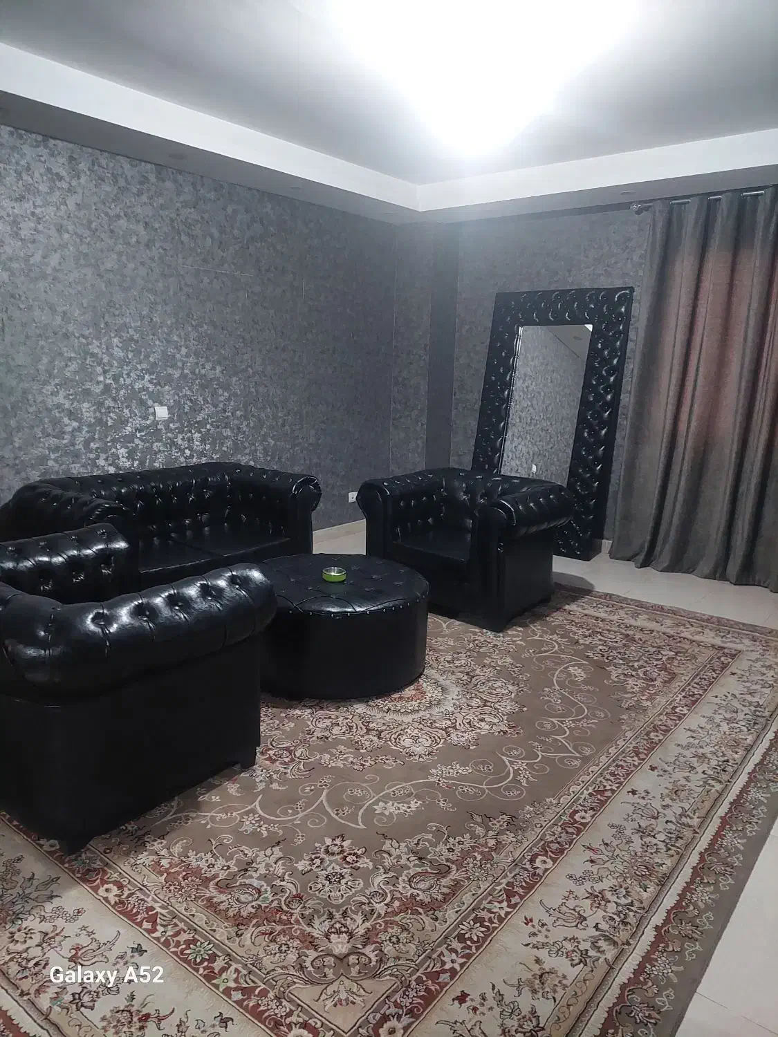 اجاره کوتاه مدت|اجارهٔ کوتاه‌مدت آپارتمان و سوئیت|پرند, فاز ۵|دیوار