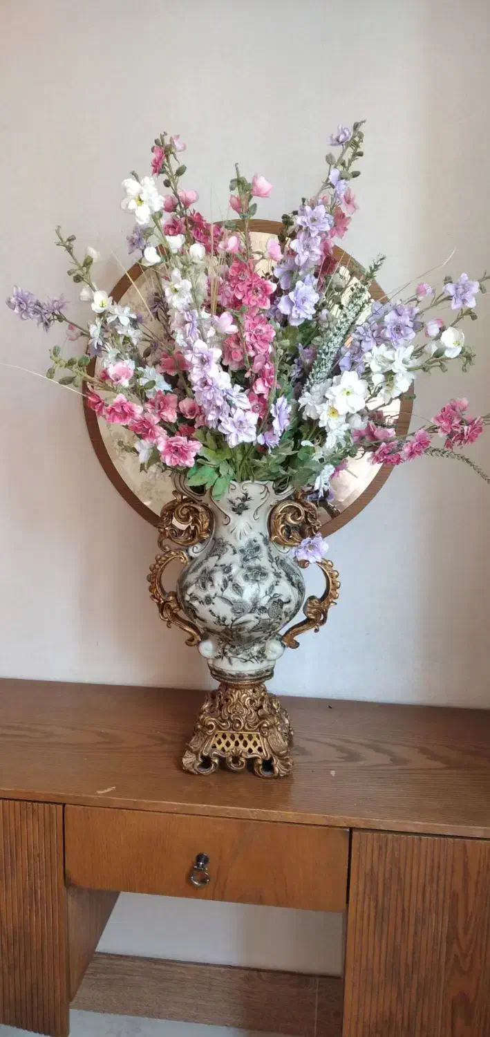 گل و گلدان|گل مصنوعی|کرج, کمال‌شهر|دیوار