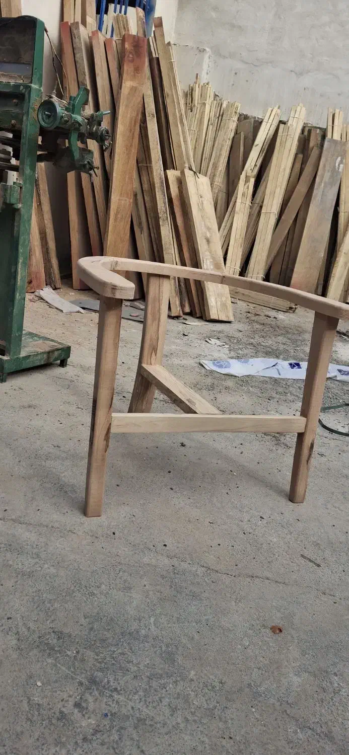 تکی مینمال|مبلمان خانگی و میز عسلی|رباط‌کریم, وهن آباد|دیوار