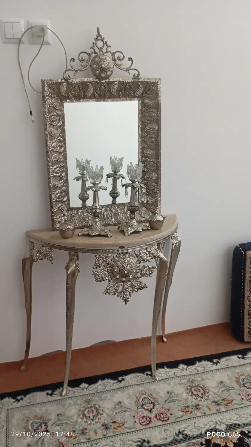 آینه و شمعدان نقلی شیک|صنایع دستی و سایر لوازم تزئینی|قم, نیروگاه|دیوار