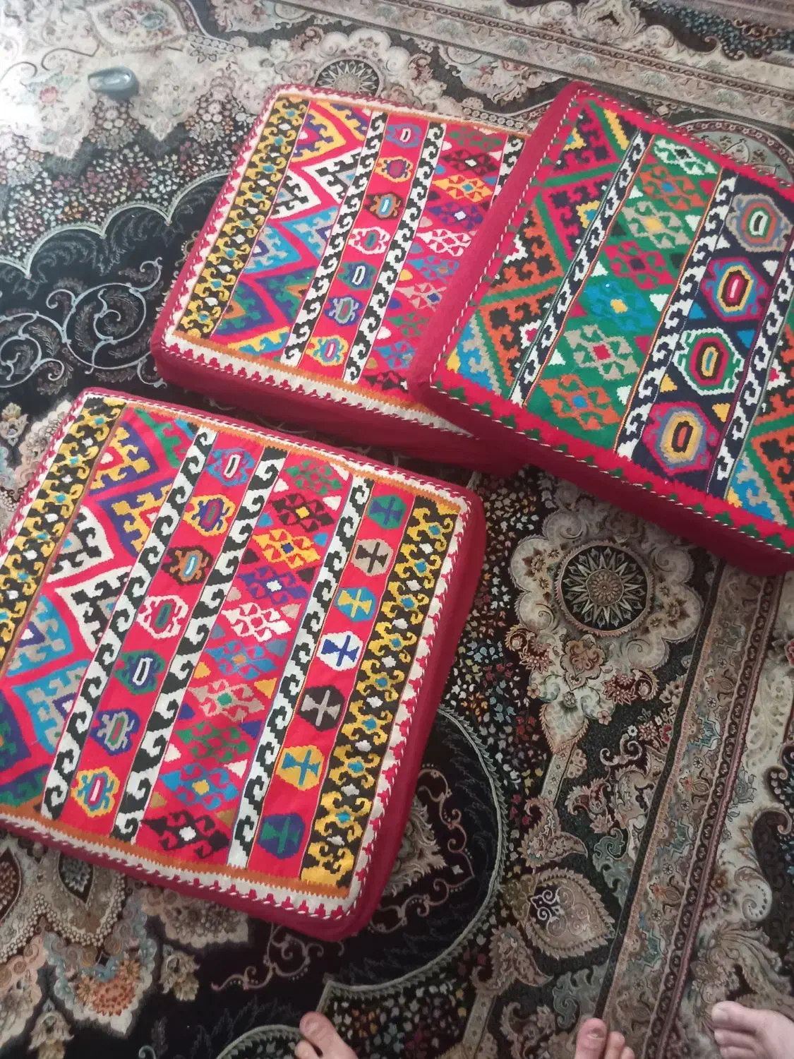 پشتی دستباف|پشتی|شیراز, سعدیه جنوبی|دیوار