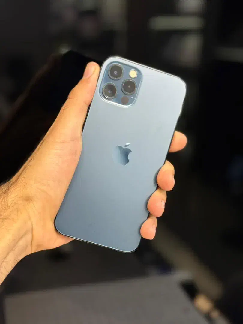 ۱۲ پرو جذابو دل انگیز|موبایل|اصفهان, مفتح|دیوار