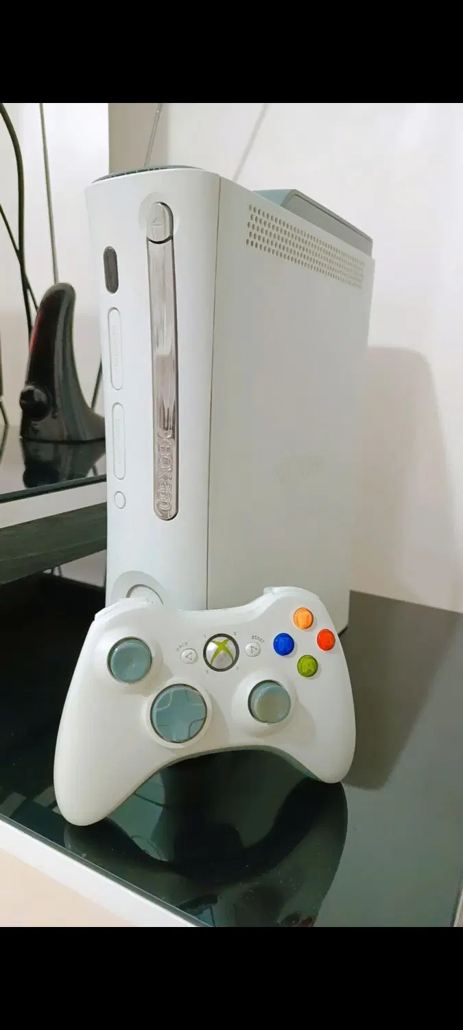 Xbox360|کنسول، بازی ویدئویی و آنلاین|رباط‌کریم, رباط‌کریم|دیوار
