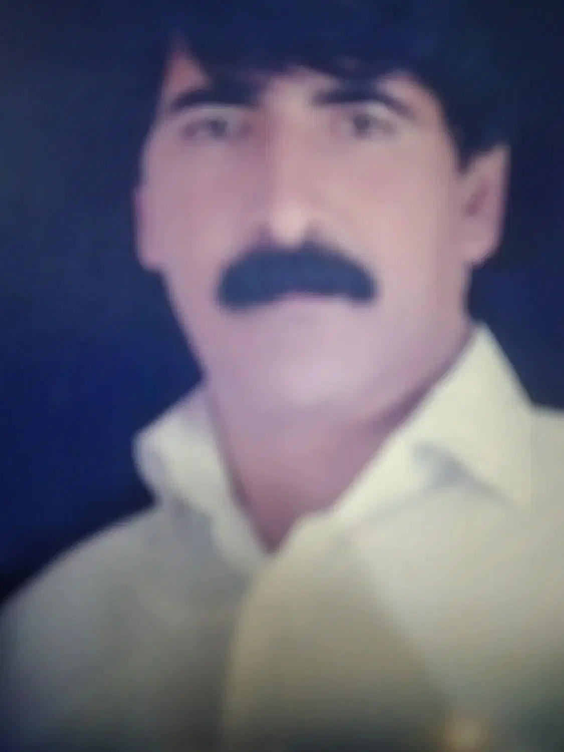 پیداشدن مدارک|اشیا|آبیک, |دیوار