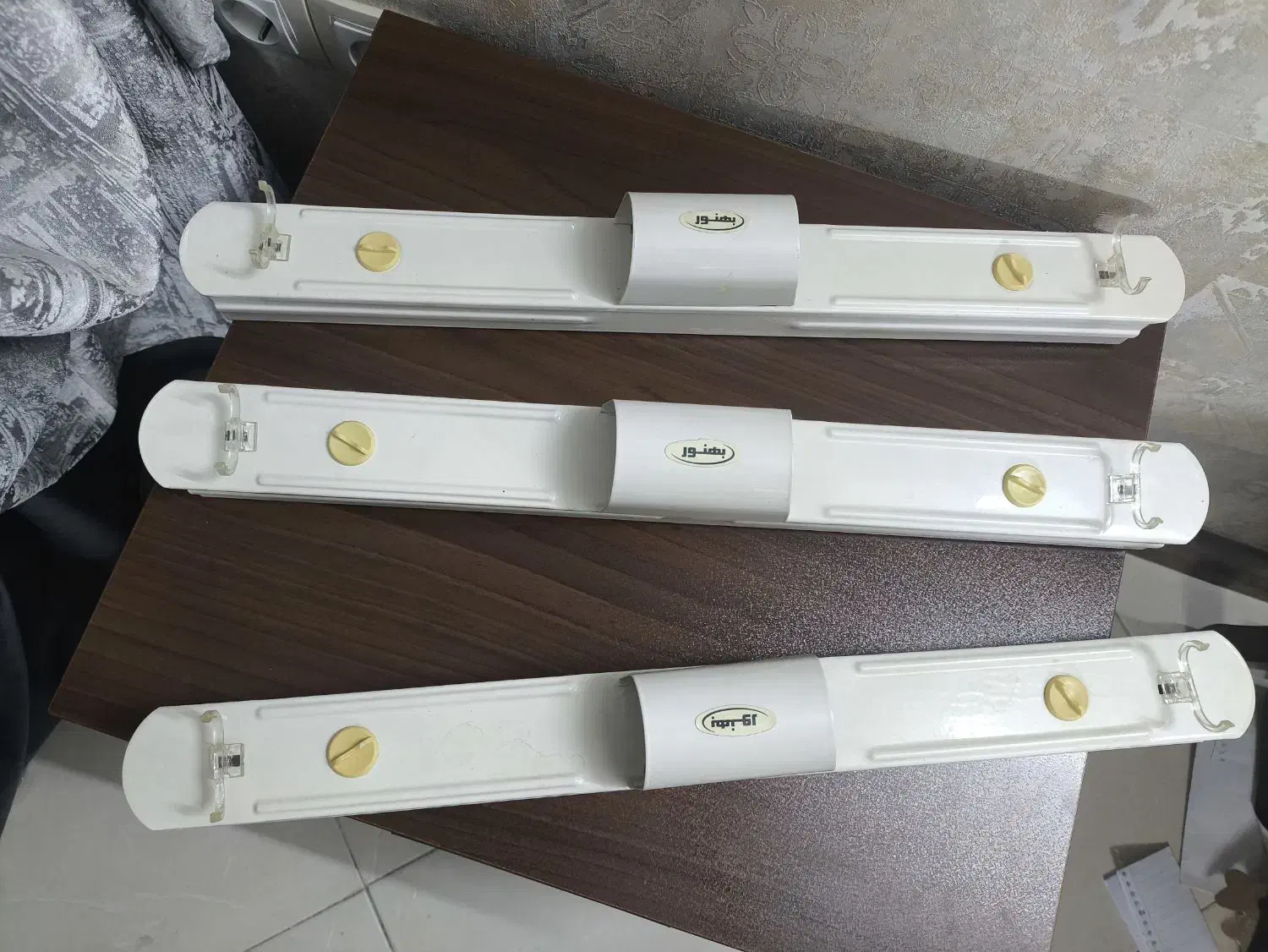 قاب مهتابی|لامپ و چراغ|خمینی‌شهر, |دیوار