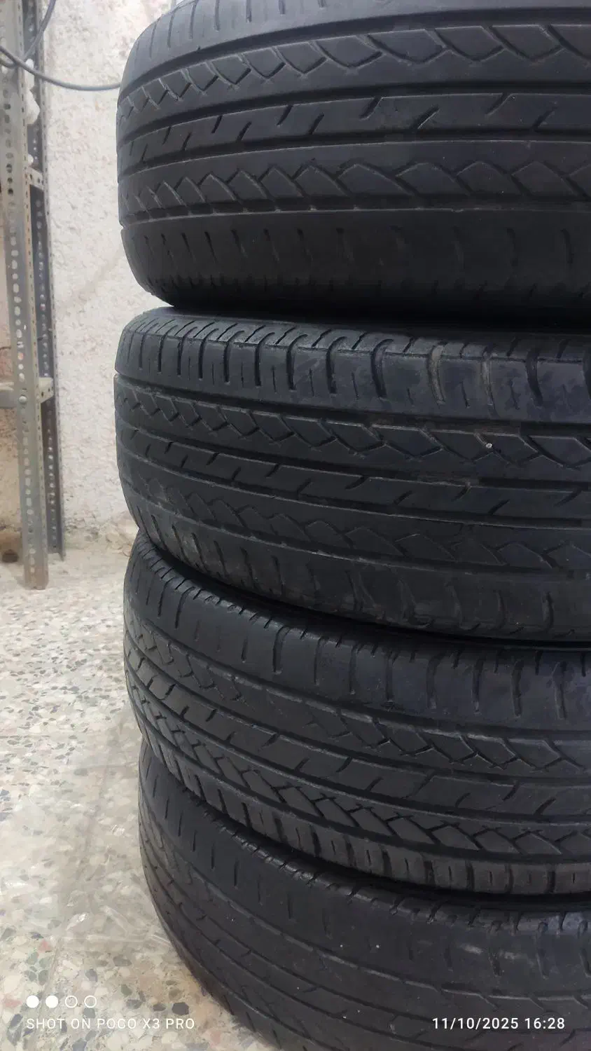 لاستیک 15 بارز|قطعات یدکی و لوازم جانبی|زابل, |دیوار