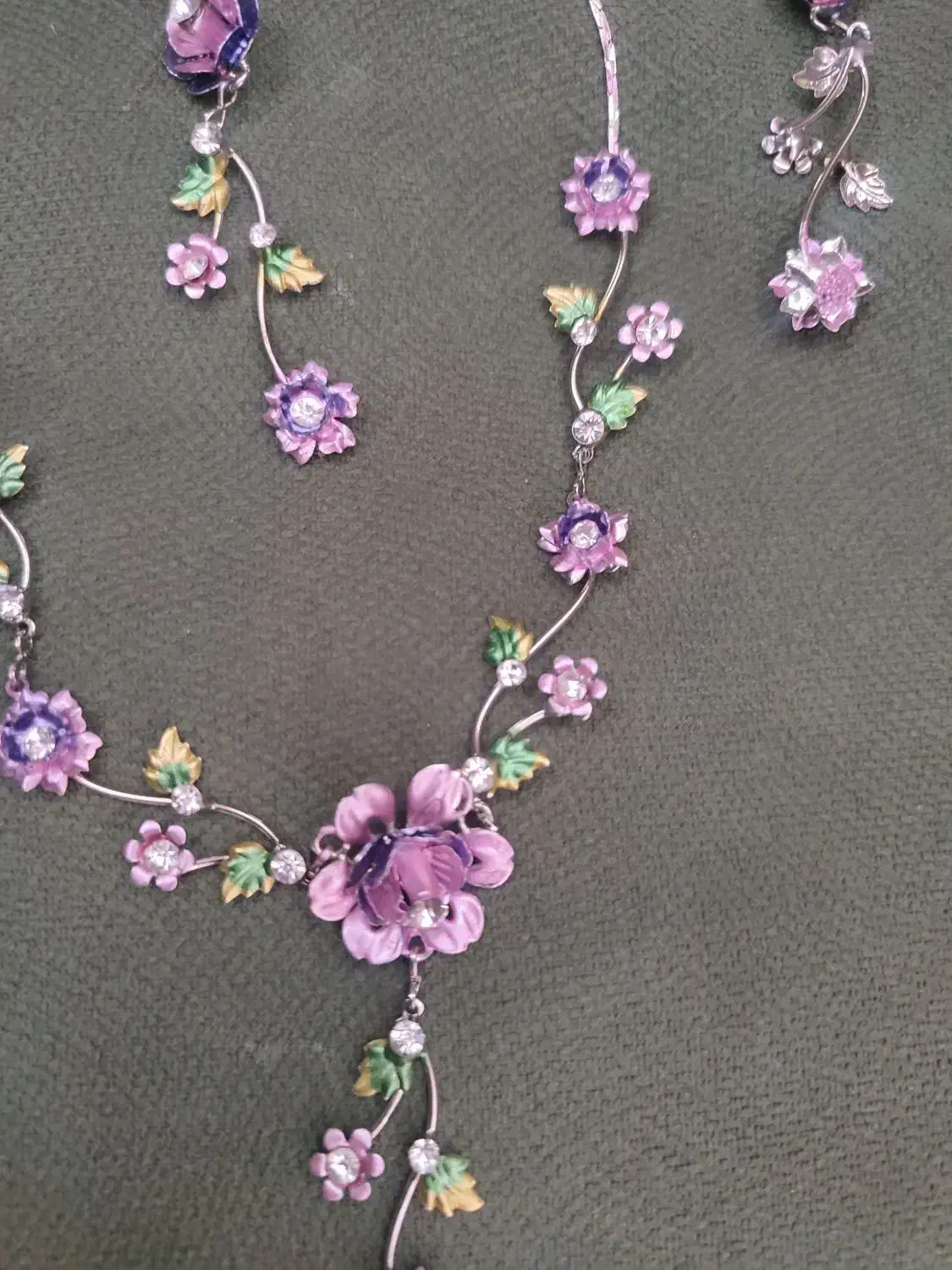 زیور آلات و بدلیجات|بدلیجات|مشهد, سرافرازان|دیوار