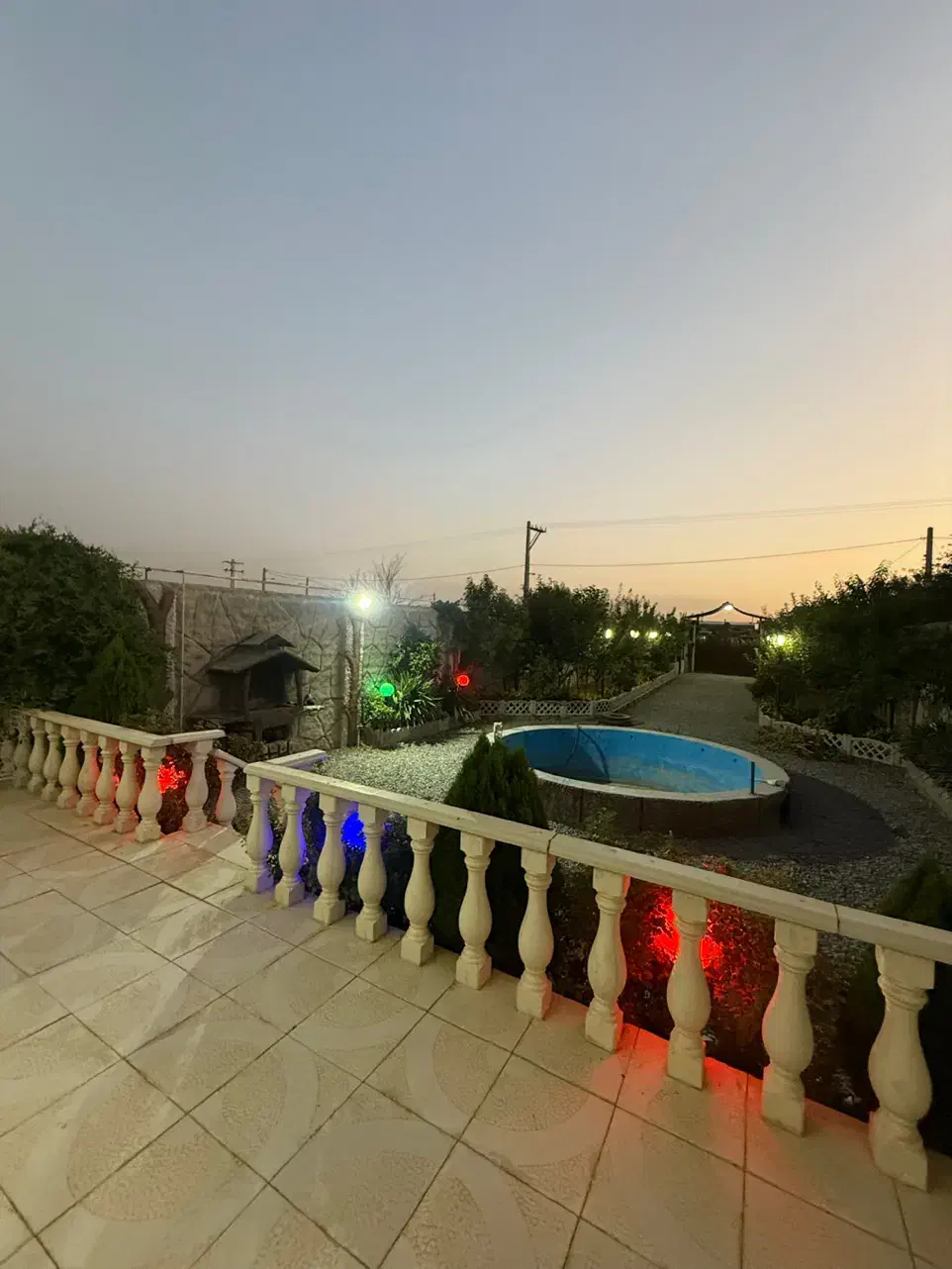 اجاره ویلا باغ روزانه|اجارهٔ کوتاهمدت ویلا و باغ|اراک, |دیوار