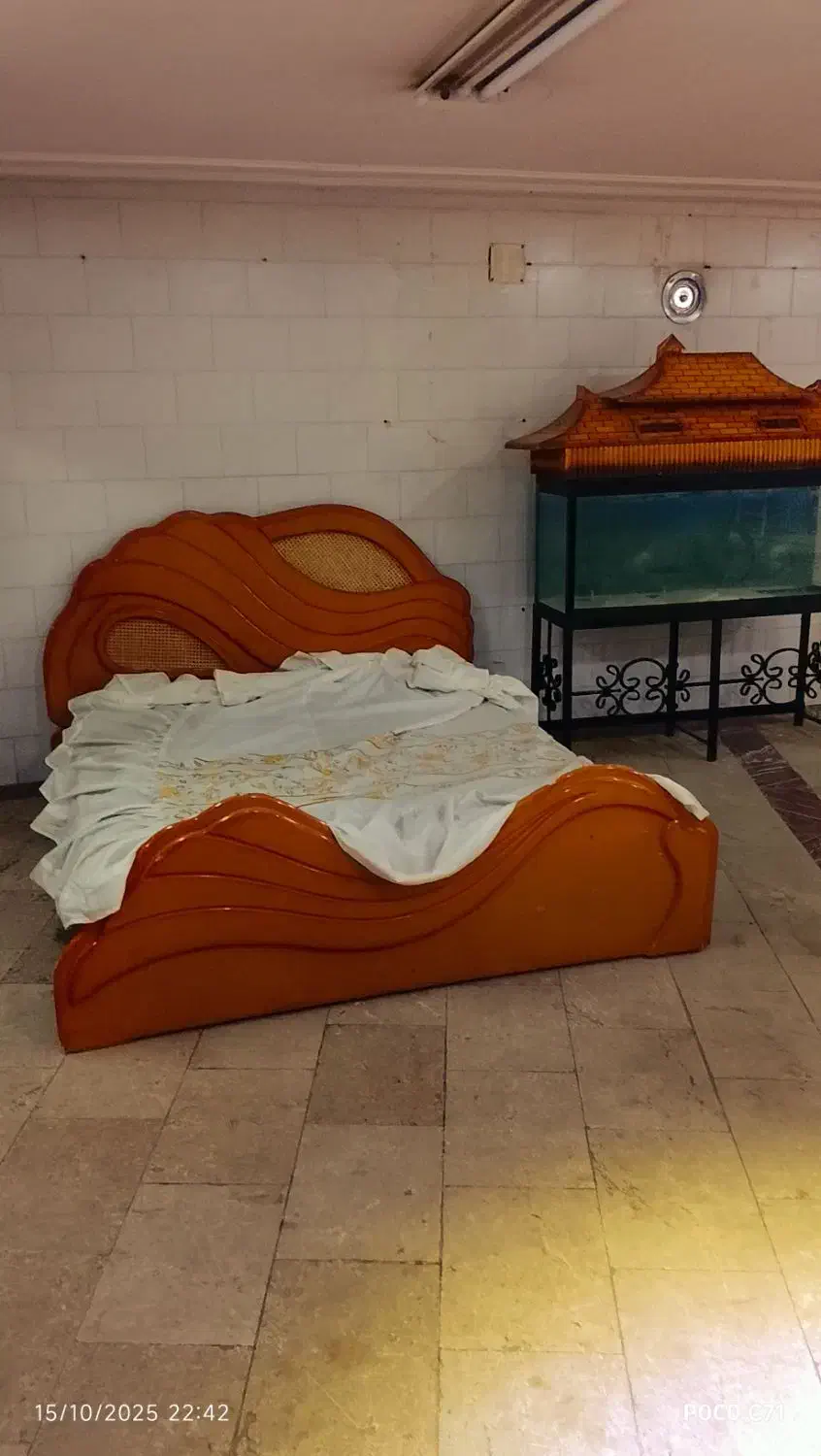 تخت خواب و تشک|تخت و سرویس خواب|کازرون, |دیوار