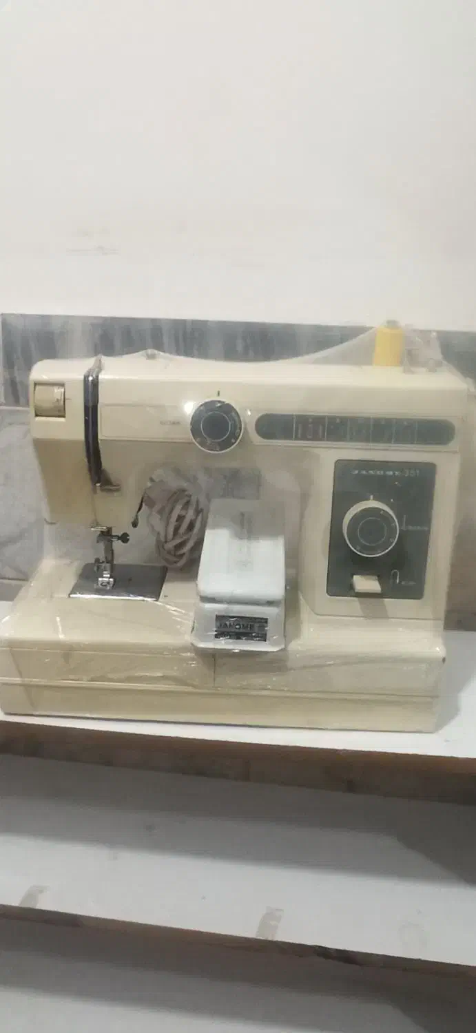 چرخ خیاطی ژانومه اصلی|چرخ خیاطی و ریسندگی|آزادشهر, |دیوار