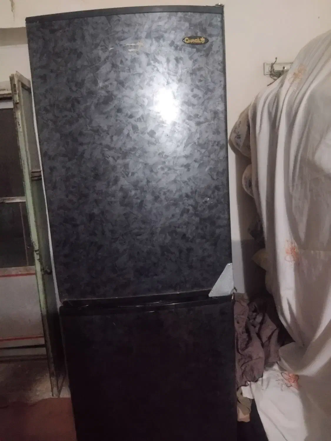 یخچال|یخچال و فریزر|زهک, |دیوار