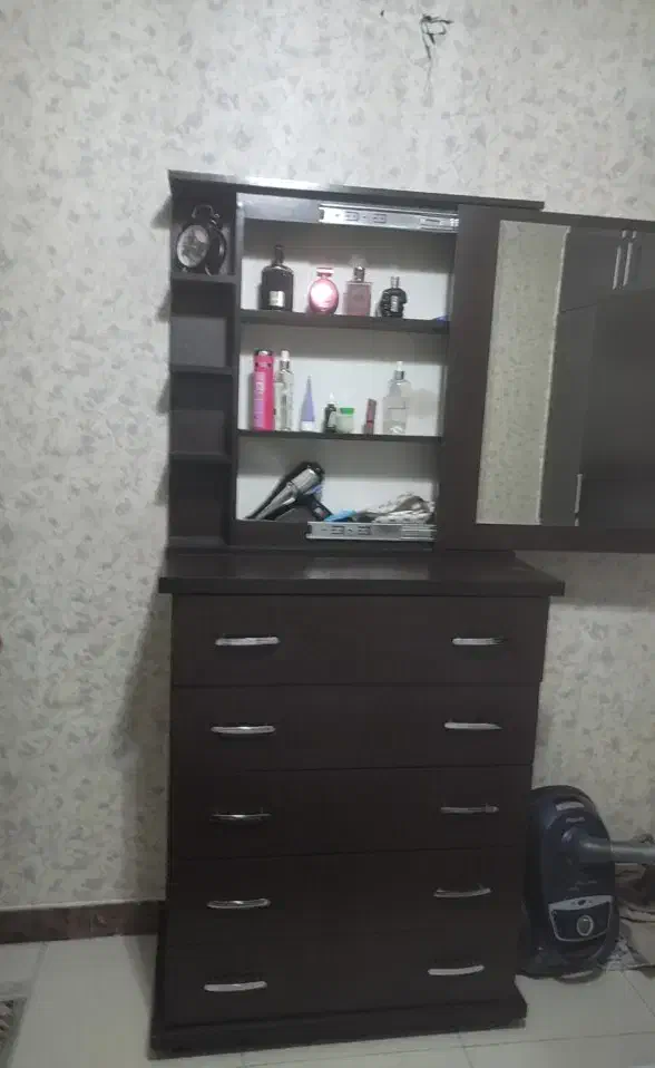 دراور با آیینه|جاکفشی، کمد، دراور|بومهن, |دیوار