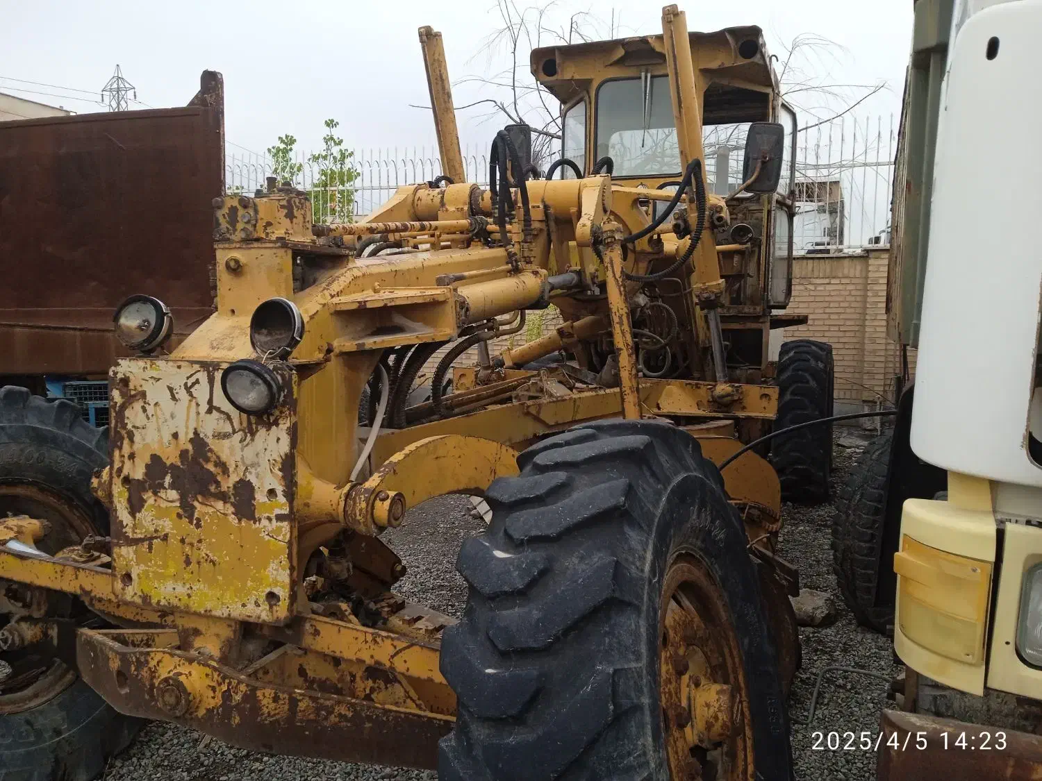 گریدر کوماتسو جی دی۴۰ فروش اقساط و شراکت|خودرو سنگین|آفتاب, |دیوار