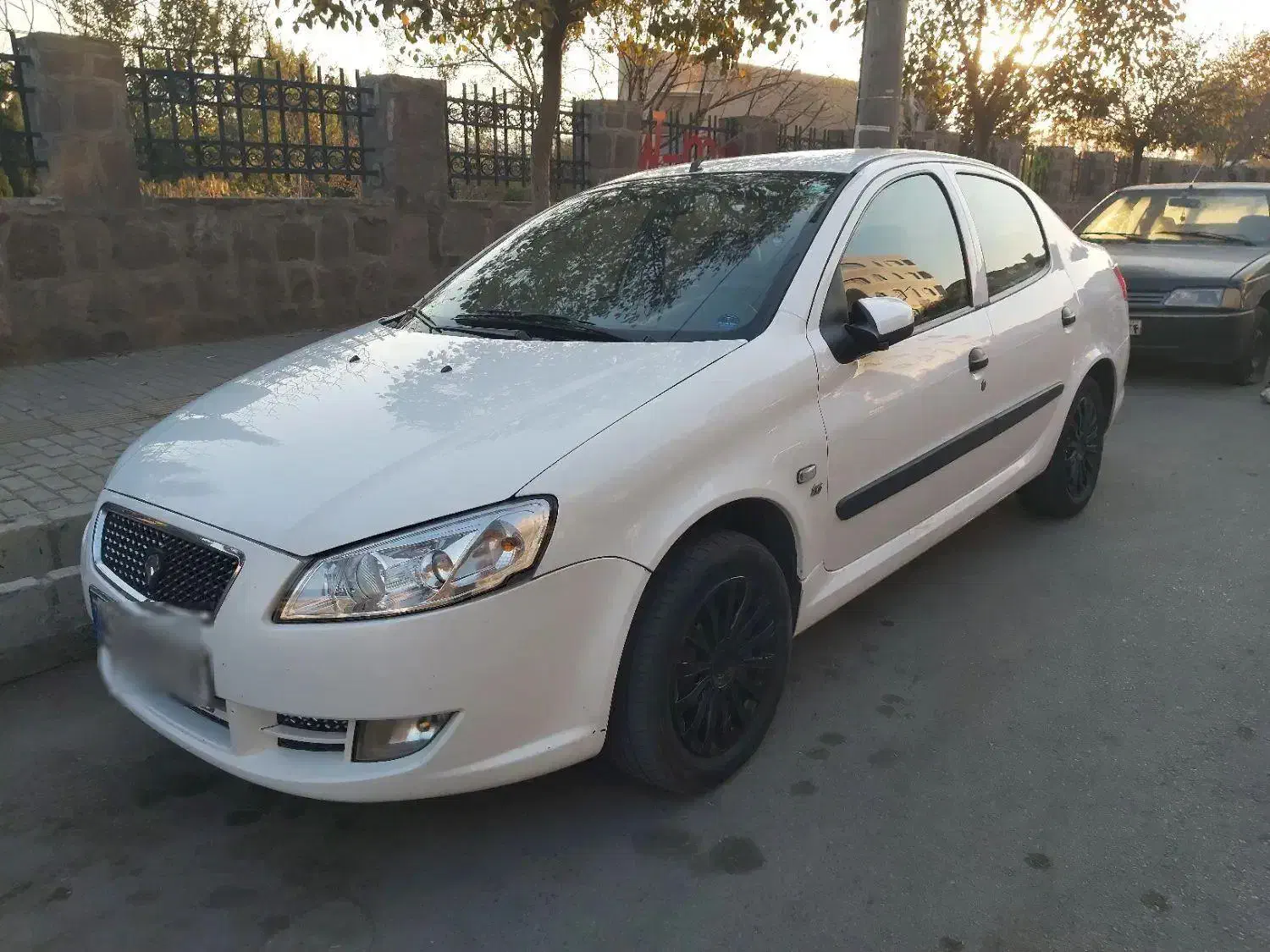 رانا LX  مدل ۹۶|خودرو سواری و وانت|تربت جام, بیست متری منبع آب|دیوار