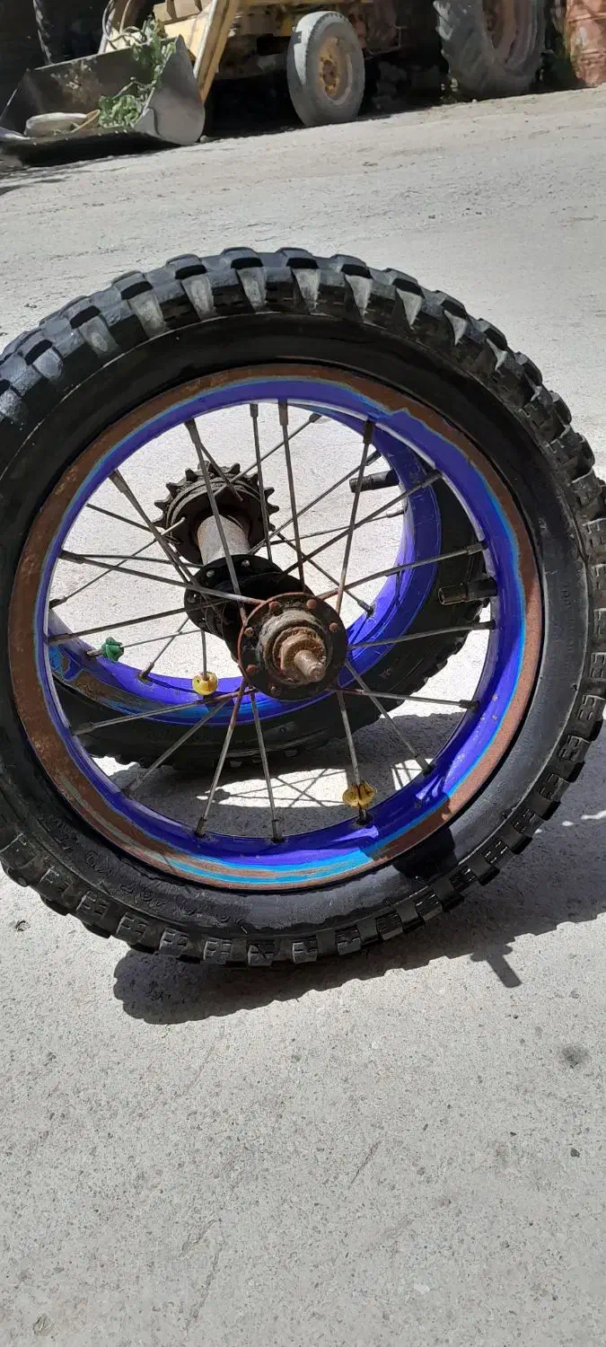 تایر دوچرخه ۱۲|دوچرخه، اسکیت، اسکوتر|تبریز, |دیوار