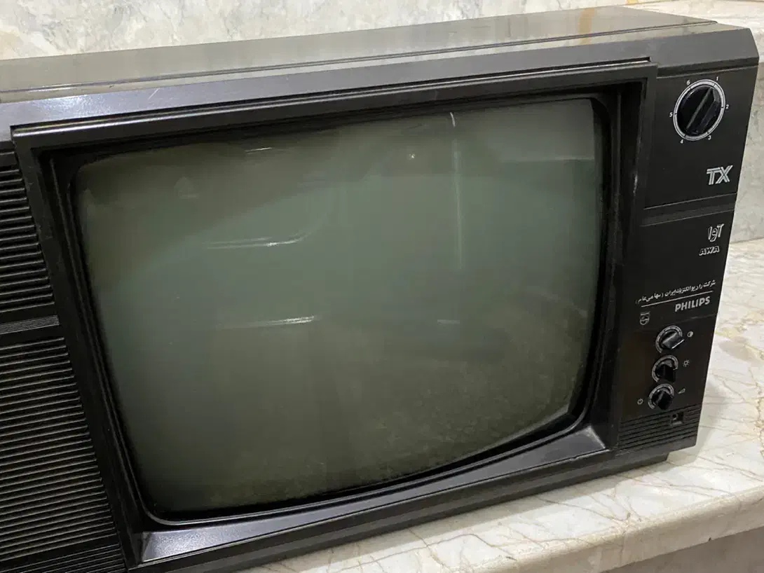 تلویزیون قدیمی عتیقه|تلویزیون و پروژکتور|اسلام‌شهر, شهرک امام حسین (میان آباد)|دیوار