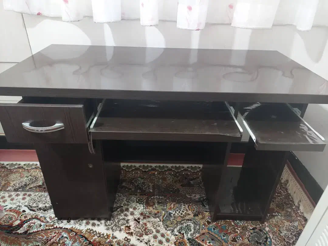 میزتحریی‌کشوئی|میز تحریر و کامپیوتر|بندرعباس, |دیوار