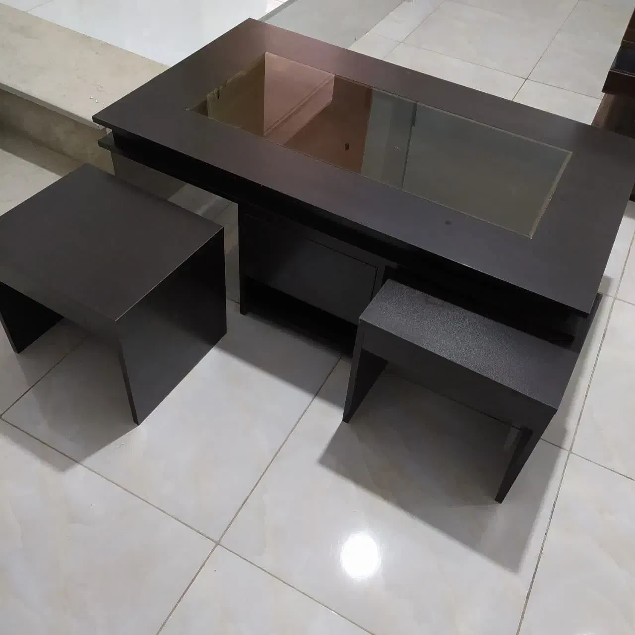 میز|مبلمان خانگی و میز عسلی|اهر, |دیوار