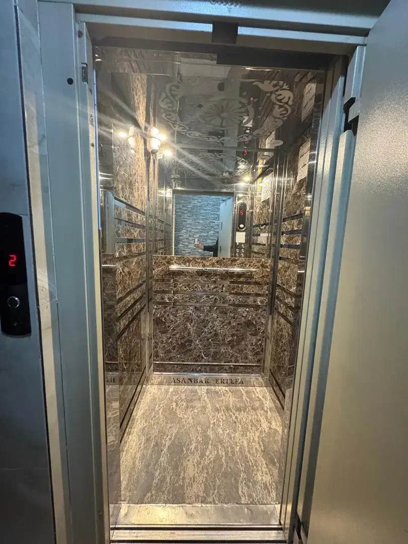 ۷۰متری ملک کلید هست . /// کهریزک|فروش آپارتمان|کهریزک, |دیوار