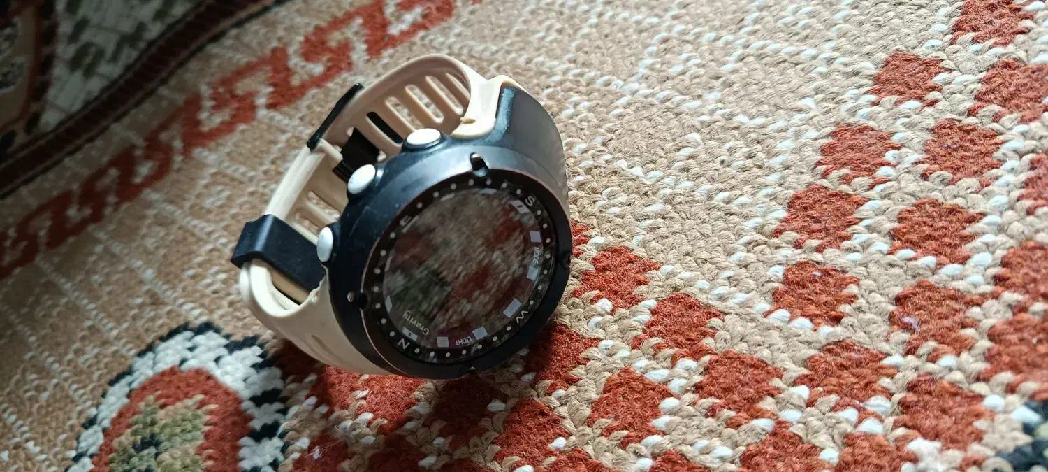 ساعت مچی|ساعت|شیراز, کرونی(خاتونک)|دیوار