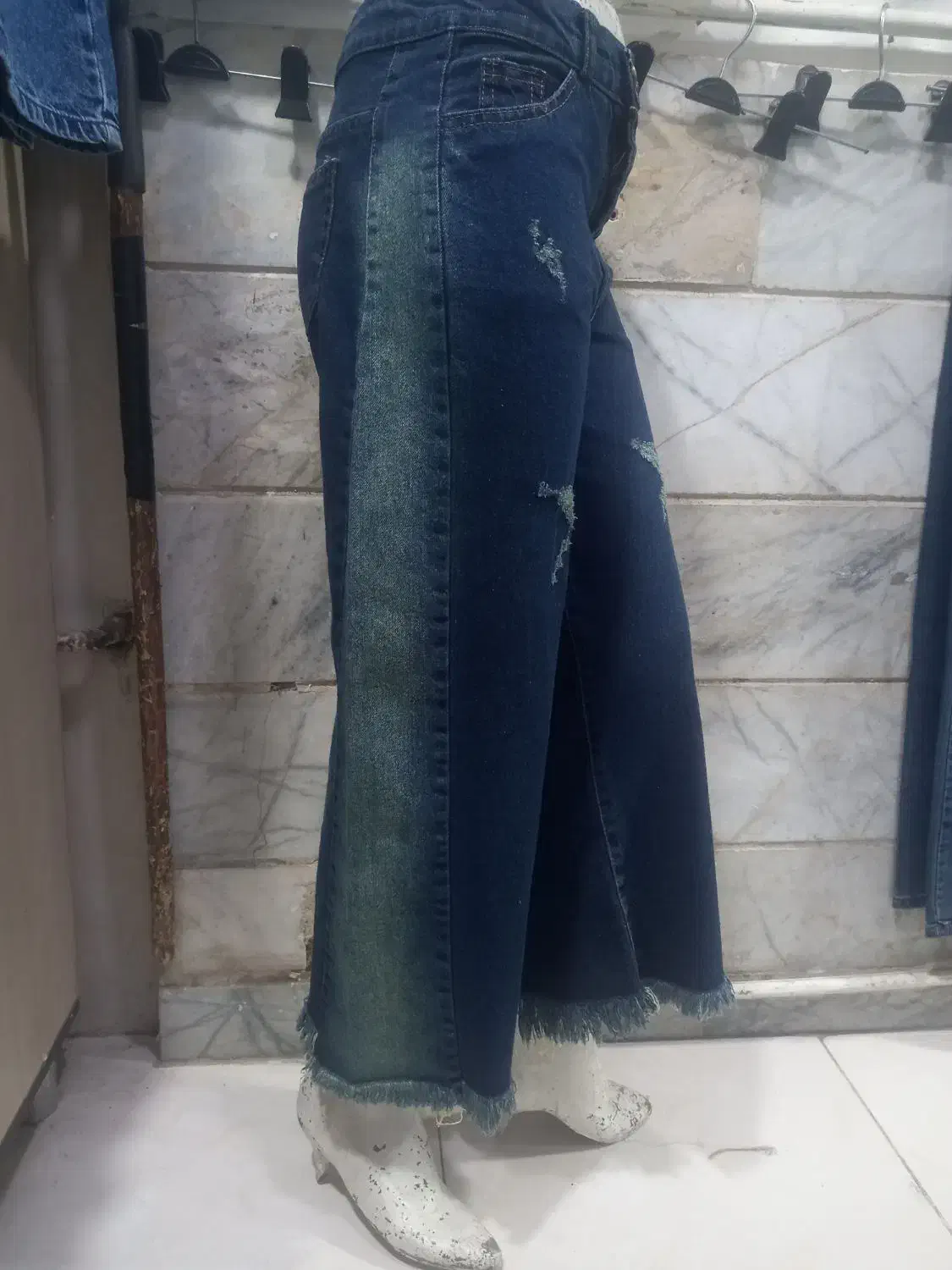 عمده  وتک شلوار لی  شافل  واید فول بگ  زنانه|لباس|مشهد, طبرسی شمالی|دیوار