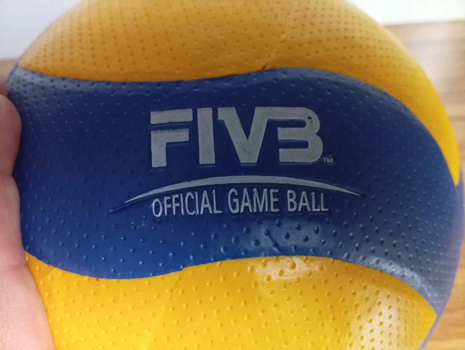 توپ وایبال میکاسا|ورزشهای توپی|سنندج, |دیوار