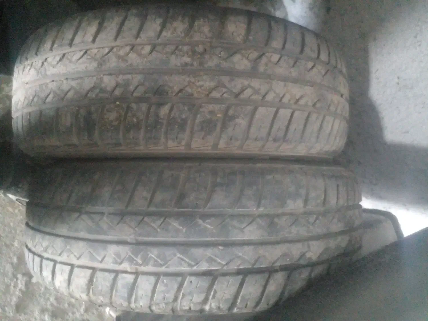 لاستیک بارز ۷۰درصد پژویی|قطعات یدکی و لوازم جانبی|چناران, |دیوار